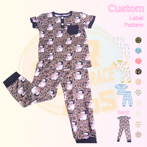 KERUI Boutique <span class=keywords><strong>de</strong></span> Noël personnalisée Camouflage <span class=keywords><strong>de</strong></span> chasse Père Noël imprimé 2 pièces vêtements <span class=keywords><strong>de</strong></span> nuit à manches courtes pour garçon pour le printemps - Product Image 2