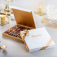 Baklava du Moyen-Orient en or personnalisé de luxe Boîte cadeau Emballage de chocolat Dates confites Boîte en papier de fruits secs noyaux noix