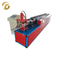 Équipement entièrement automatique pour machine de formage de rouleaux de portes à enroulement