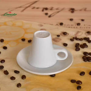 ชุดแก้วกาแฟเซรามิกสีขาวสั่งทำพิเศษ ดีไซน์หรูหรา พร้อมจานรอง คุณภาพสูง เหมาะสำหรับของชำร่วยงานแต่งงาน ร้านกาแฟ โรงแรม ขายส่งภาชนะบนโต๊ะอาหาร - Product Image 5