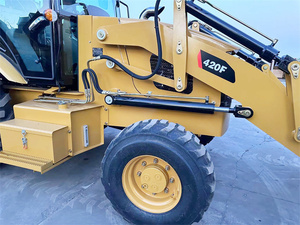 Chargeuse-pelleteuse CAT 420F d'occasion, tracteur-chargeur, excavatrice, machine de terrassement pour la construction, à vendre - Product Image 3