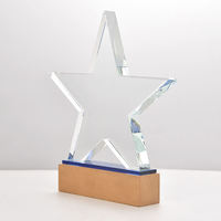 Trophée pentagramme en verre cristal de récompense de haute qualité personnalisé pour les récompenses d'entreprise avec socle en bois