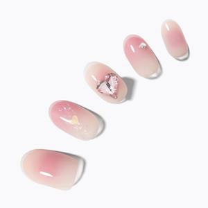 Dessing Diva Shy Heart Long Oval <b>Artificial</b> <b>Fingernails</b> - Product Image 1