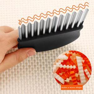 Wholesale Hanview Kitchen Gadget Stainless Steel Potato Slicer Vegetable Tool <b>Crinkle</b> <b>Cutter</b> for Cucumber Carrot - Product Image 3