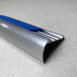 Perfil de Aluminio <span class=keywords><strong>para</strong></span> <span class=keywords><strong>Escaleras</strong></span>, Serie Completa, Compatible con Rodapié y Protector de Esquinas de Pared, Disponible <span class=keywords><strong>para</strong></span> Compra - Product Image 6