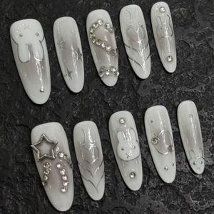 <span class=keywords><strong>Uñas</strong></span> Postizas <span class=keywords><strong>de</strong></span> Lujo con Diseño <span class=keywords><strong>de</strong></span> Charms 3D, <span class=keywords><strong>Uñas</strong></span> <span class=keywords><strong>Acrílicas</strong></span> Hechas a Mano - Product Image 3