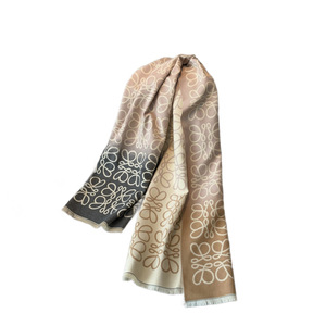 Autunno inverno vecchia <span class=keywords><strong>sciarpa</strong></span> di fiori per le donne doppia faccia stampata pendolare calda moda <span class=keywords><strong>elegante</strong></span> scialle atmosferico grande poliestere - Product Image 5