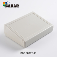 Boîtier BDC 30002 BAHAR ENCLOSURE IP54 en plastique ABS de bureau avec fonctions d'exploitation et d'indication 200x145x63mm