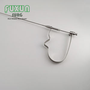 คีมจับก้อนนิ่วแบบมีด้ามจับรูปตัวยู <span class=keywords><strong>3</strong></span> ขา สำหรับการส่องกล้องทางเดินปัสสาวะแบบกึ่งแข็ง ขนาด 580 มม. ผลิตจากสแตนเลสคุณภาพสูง ยี่ห้อ Fuxun แบบสั่งทำพิเศษ ใช้ซ้ำได้ - Product Image 4