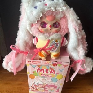 Basso MOQ 2026 Tendenza Nuova <span class=keywords><strong>Serie</strong></span> Tre Peluche Originale Baby Blind Box Invernale <span class=keywords><strong>Personaggio</strong></span> Carino da Collezione - Product Image 6