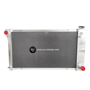 <span class=keywords><strong>Radiateur</strong></span> de course automobile personnalisable en <span class=keywords><strong>aluminium</strong></span> avec cache-ventilateur pour Chevrolet Blazer 73-85 et Chevrolet Monte Carlo 83-87 – Vente directe usine - Product Image 3