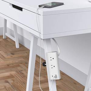 Regleta de Enchufes con Montaje de Abrazadera Tipo EE. UU. con Carga Rápida USB-C PD |   2 Tomas de Corriente y Abrazadera de Escritorio Extraíble para Oficina/Hogar - Product Image 2