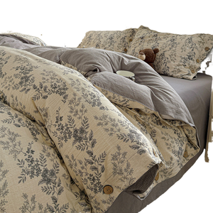 Juego <span class=keywords><strong>de</strong></span> funda nórdica <span class=keywords><strong>de</strong></span> cuatro piezas con patrón <span class=keywords><strong>de</strong></span> planta moderna <span class=keywords><strong>de</strong></span> algodón 100% con sábana bajera y sábana 300tc <span class=keywords><strong>ropa</strong></span> <span class=keywords><strong>de</strong></span> <span class=keywords><strong>cama</strong></span> para todas las estaciones - Product Image 1