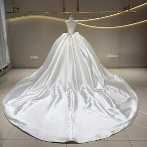 JFH128 Vestidos de novia clásicos de satén con cristales y sin tirantes, color marfil - Product Image 2