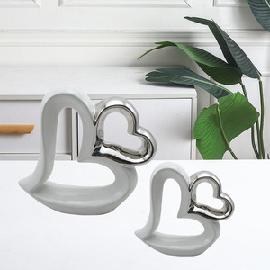 Ornements en céramique en forme <span class=keywords><strong>de</strong></span> coeur galvanisés en argent personnalisables décoration <span class=keywords><strong>de</strong></span> <span class=keywords><strong>table</strong></span> <span class=keywords><strong>de</strong></span> Noël et <span class=keywords><strong>de</strong></span> mariage à la maison - Product Image 1