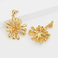 Boucles d'oreilles pendantes en forme de fleur de corail pour femmes, design exagéré, géométrie tendance, bijoux fantaisie