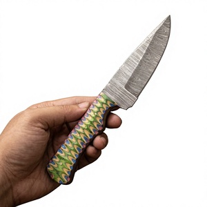 Cuchillo de hoja fija Drop Point de acero de Damasco con mango colorido, personalizable para caza, camping y supervivencia - Product Image 3