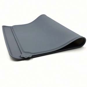 Pet Friendly <b>Silicone</b> <b>Mat</b> for Clean and Convenient Feeding Ideal for Indoor and Outdoor Settings - Product Image 3