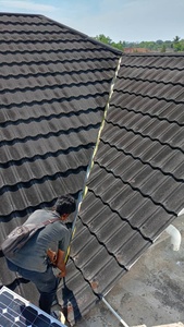 Tuiles de toiture en acier revêtues de pierres, <span class=keywords><strong>anti</strong></span>-âge, antichoc, lisses et modernes, à prix de gros, <span class=keywords><strong>anti</strong></span>-corrosion pour appartements - Product Image 2