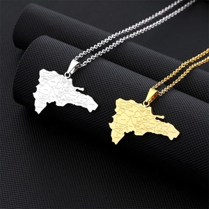 Collane con Ciondolo Mappa della Repubblica Dominicana in Acciaio Inossidabile con Nomi delle Città, Gioielli con Mappe di Paesi in Colore Argento/Oro - Product Image 1