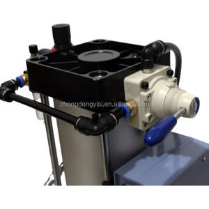 Mini Máquina de Moldeo por Inyección de Plástico de Escritorio de 50g, Nueva Inyectora Vertical de PE para Procesos de Laboratorio de Pequeño Tamaño - Product Image 5