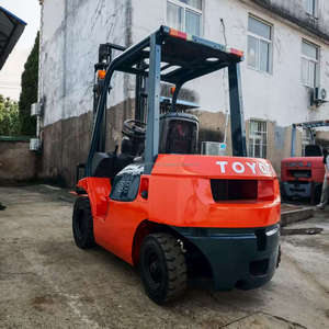 Mini carretilla elevadora Toyota diésel usada de alta calidad FD25 2,5 toneladas de capacidad Original Gearbox Core Japan's Famous Brand Shanghai - Product Image 4