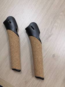 Perche <span class=keywords><strong>de</strong></span> <span class=keywords><strong>Ski</strong></span> antidérapant 100% carbone, manche en liège, logo personnalisé, en plastique et carbone - Product Image 3