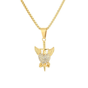 Commercio all'ingrosso Vintage a forma di cuore zircone acciaio al titanio volare ala intorno al cavaliere <span class=keywords><strong>spada</strong></span> e cuore collana pendente per gli uomini (BN194) - Product Image 6
