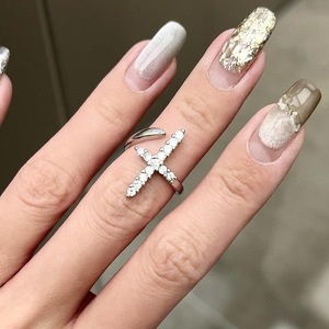 Bague en argent pur S925 avec croix entièrement sertie de diamants, style minimaliste personnalisé, tendance et élégante, bague en forme de chiffre, bague alimentaire - Product Image 4