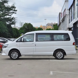 Forthing M5 en Existencia, Venta de Dongfeng Lingzhi M5 EV, Minibús, MPV de Nueva Energía, Tracción Trasera, Auto Eléctrico de Alta Velocidad - Product Image 4