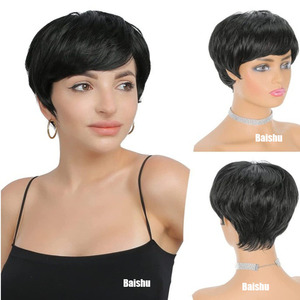 Perruque courte de style bob avec raie sur le côté, bouclée, pour femmes, perruque synthétique de bonne qualité en stock, vente en gros - Product Image 4