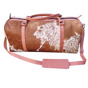 Sac de sport élégant en cuir véritable avec fourrure, fermeture éclair tendance, sac de sport portable de luxe LHDB-0176 - Product Image 1