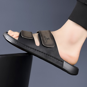 Nouvelles sandales décontractées d'été 2025 pour hommes, légères, imperméables, imprimées, à bout ouvert croisé, <span class=keywords><strong>semelle</strong></span> souple, grandes tailles, en cuir tendance - Product Image 4