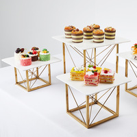 Socle carré en céramique blanche Dessert Table Display Set Cube Buffet Alimentaire Présentoir Gâteau Stands Pour Gâteaux De Mariage