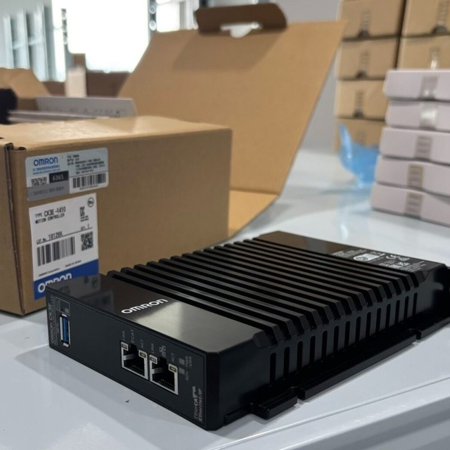 CK3E-1410 CK3E1410 Motion Controller EtherCAT 16 Axis for PLC