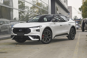 Auto Sportive Ford EVOS a Trazione Anteriore, 193KM/H, Guida a Sinistra, Edizione Lusso in Vendita - Product Image 2