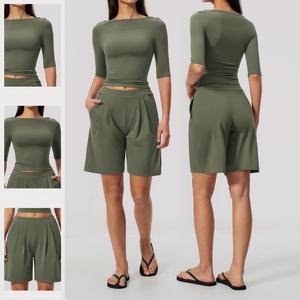 Conjunto de 2 Piezas para Mujer, Verde Oliva a Rayas, Top Corto sin Mangas, Pantalones Cortos de Cintura Alta, Casual, Transpirable, Poliéster, Ropa de Primavera/Verano - Product Image 1
