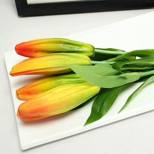 Bouquet di Fiori Artificiali in PU con 6 Boccioli di Giglio, Decorazione per San Valentino, Laurea, Natale, Casa, Stile Moderno, Lunga Durata - Product Image 3