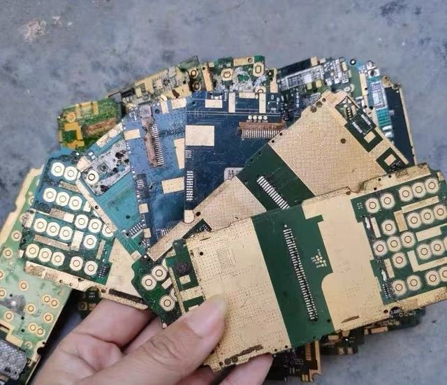 PCB Boards Mobile Phone Motherboard Wholesale Phones Scrap for Sale Available