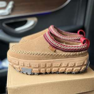 Bottes d'hiver pour femmes Uggs 2026 en daim synthétique à semelle épaisse avec fonction rehausseur, semelle intérieure douce et antidérapante en fausse fourrure - Product Image 5