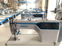 Machines à coudre industrielles informatisées JACK A4F à prix bas, machine à point droit à plat pour vente chaude