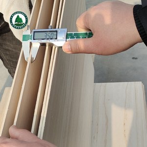 Tablas de Madera Sólida Rectangulares, Tamaño Personalizable, Origen del Noreste, Diseño Rústico para Muebles y Construcción - Product Image 2