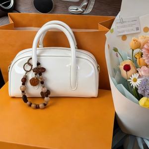 حقيبة يد صغيرة أنيقة وراقية على الطراز الكوري، موديل صيفي جديد، حقيبة بولينج بسيطة، حقيبة كتف عصرية صغيرة - Product Image 1
