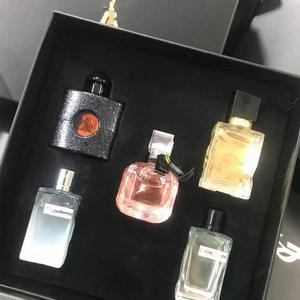 <span class=keywords><strong>Set</strong></span> da 3 <span class=keywords><strong>Profumi</strong></span> Spray da <span class=keywords><strong>Donna</strong></span> da 30 ml a Lunga Durata Originali all'Ingrosso Marchio Proprio - Product Image 6