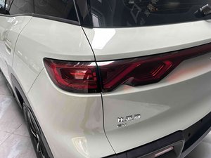 BYD Yuan Up Modèle 2024 Édition de pointe 301KM Couleur <span class=keywords><strong>rare</strong></span> Véhicule d'occasion à faible kilométrage à énergie nouvelle - Product Image 4