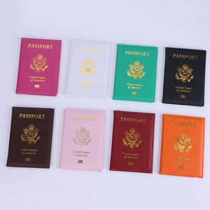 Porte-passeport personnalisé en cuir PU fin avec logo sur mesure, fabriqué aux États-Unis - Product Image 3