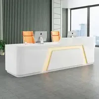 Zone d'accueil de l'entreprise - Peinte dans un style tendance - Bureau de consultation - Comptoir de caisse - Bureau d'accueil - Réception