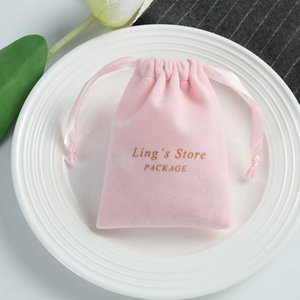 <b>Hot</b> Selling Custom Pink Velvet Jewelry Container 7*9cm Anniversary Velvet Pouch for Conferences and Gift Packaging - Product Image 6