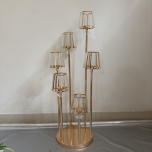 6-Armiger Kristall-Pendelleuchter Kerzenhalter mit Rundem Goldenen Metallständer für Weihnachten Hochzeiten Weihnachts-Tischdekoration - Product Image 4