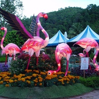 Lanternes de festival amusantes en forme de poisson Si Hai avec tissu en soie et lumière LED, décorations extérieures imperméables faites à la main pour les parcs et les festivals